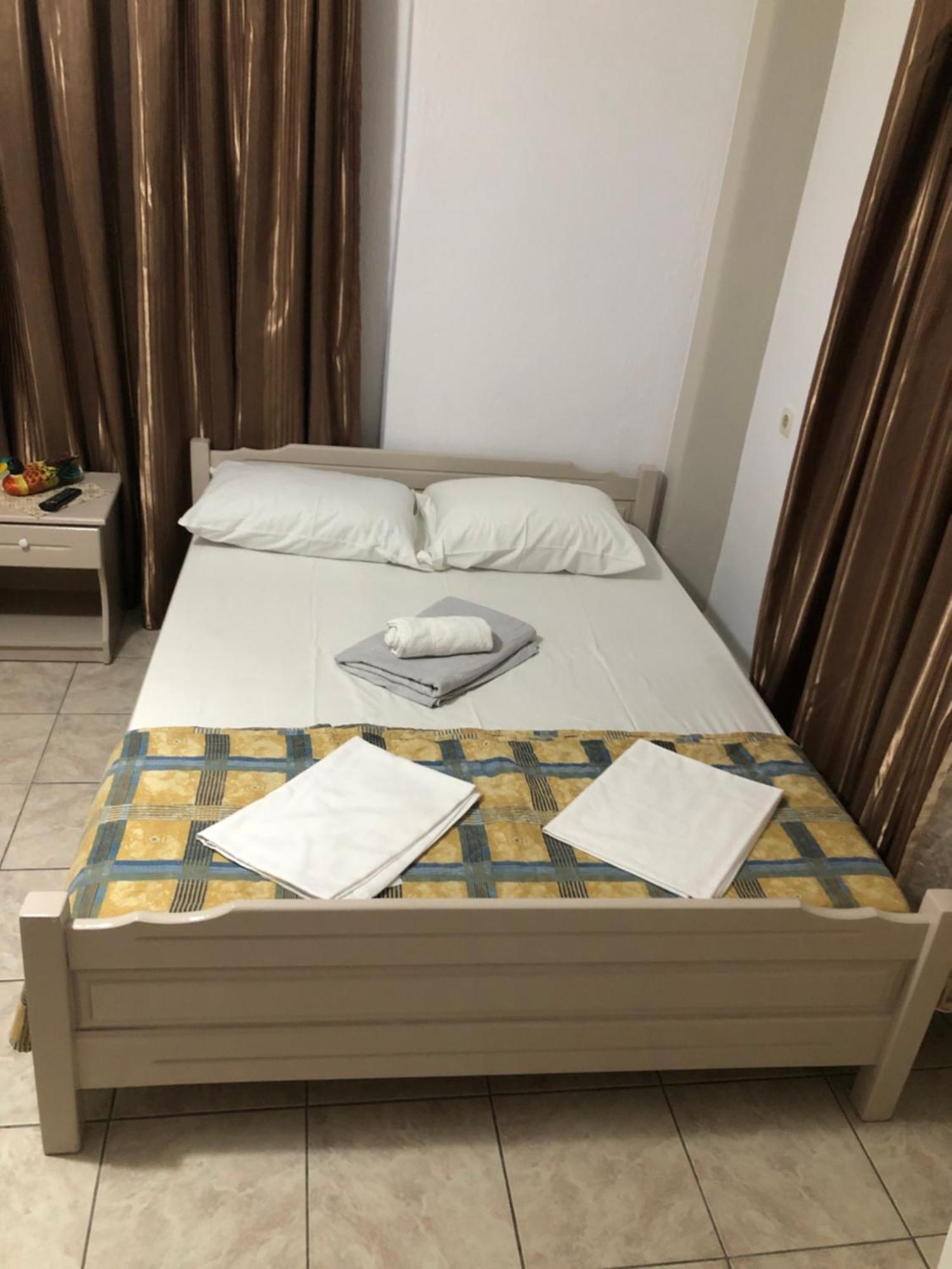 Nikis Rooms Paralia Katerinis Exterior photo