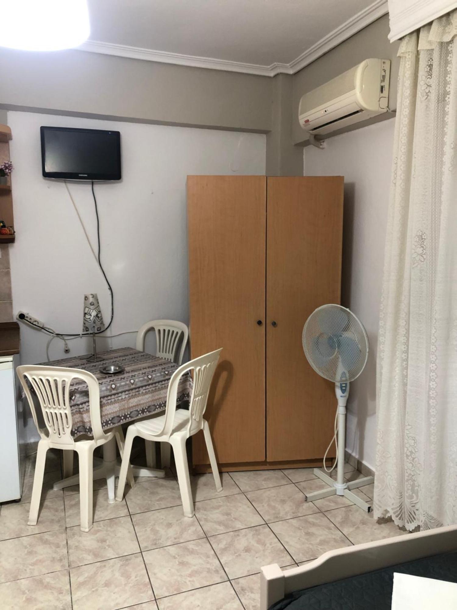Nikis Rooms Paralia Katerinis Exterior photo