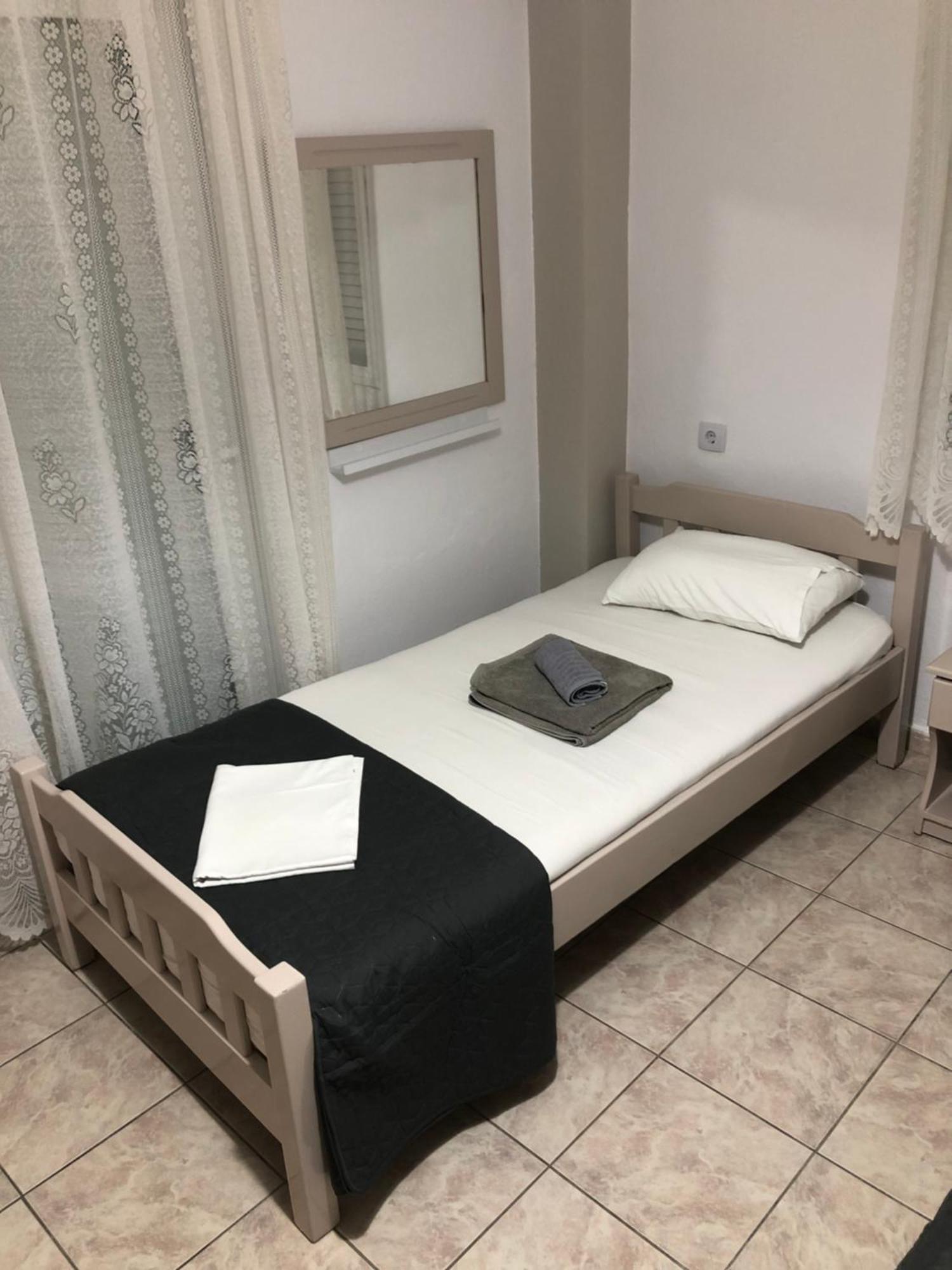 Nikis Rooms Paralia Katerinis Exterior photo